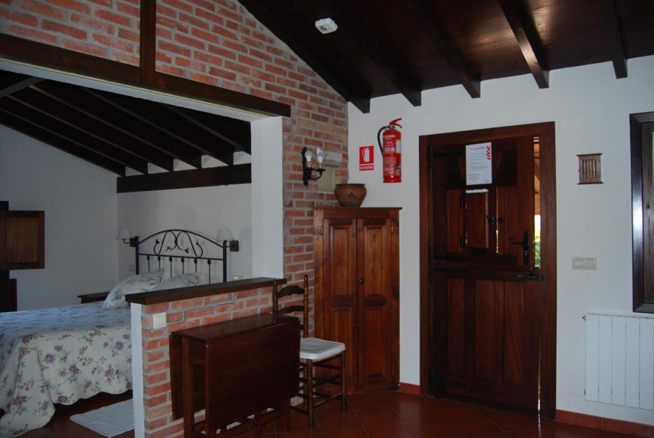 Apartamentos El Perujo Comillas Exterior photo