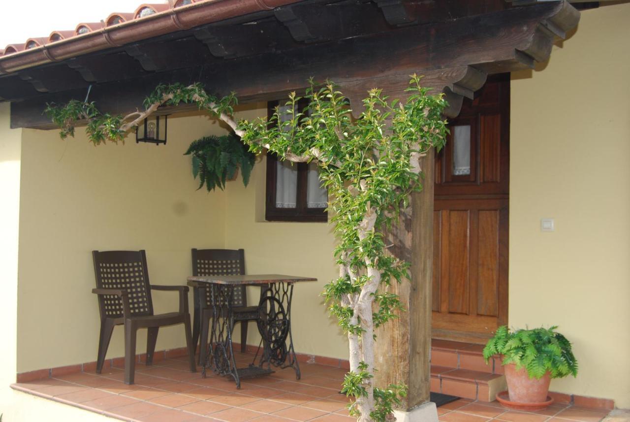 Apartamentos El Perujo Comillas Exterior photo