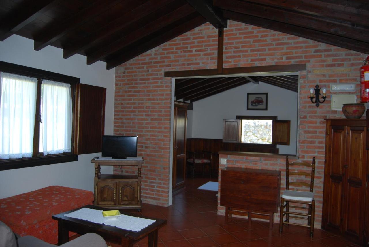 Apartamentos El Perujo Comillas Exterior photo